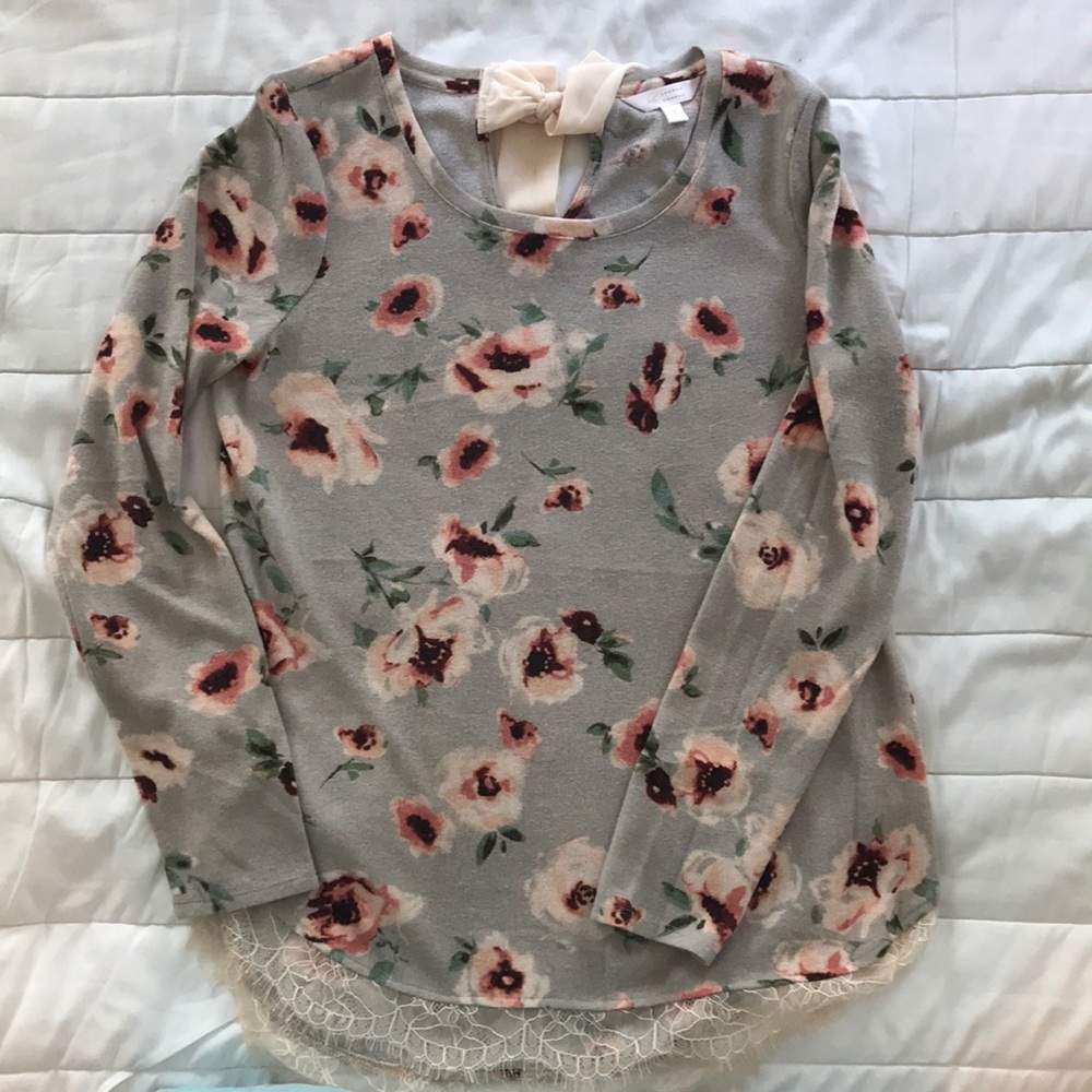 Lauren Conrad floral sweater-worn once